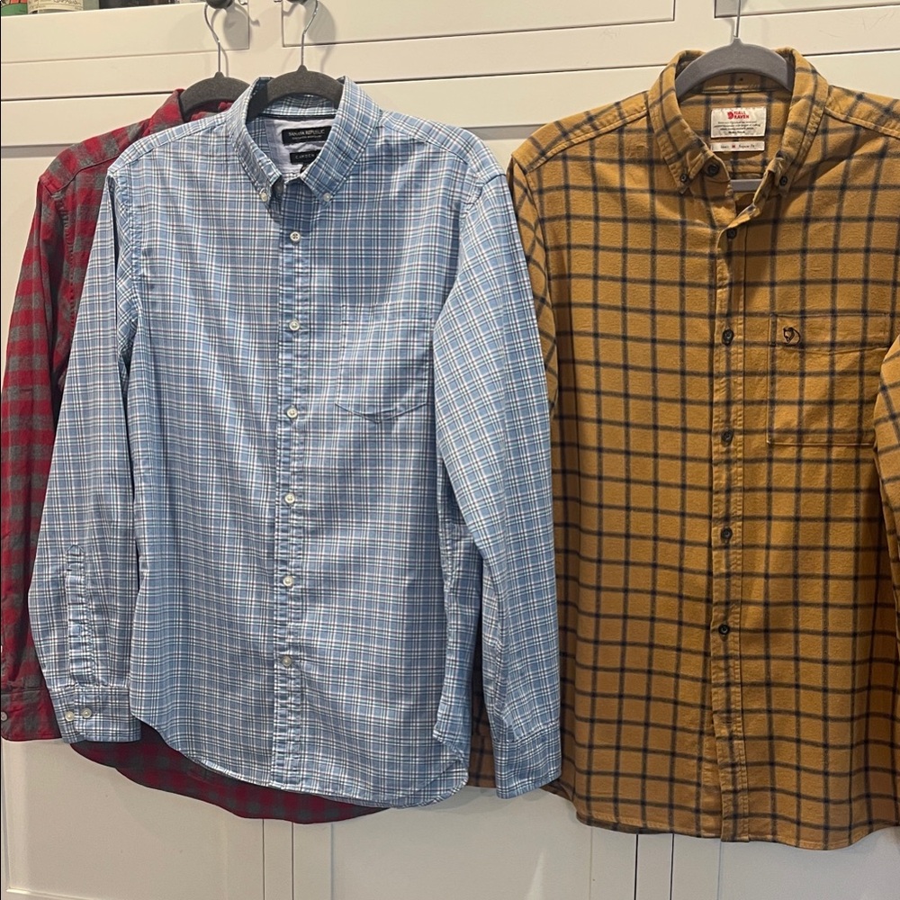 Lot GUC sz M men’s shirts - Fjallraven, Banana Republic, American Eagle